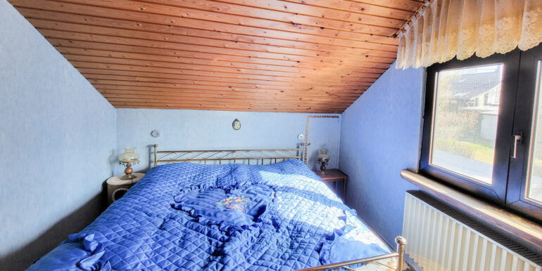 Schlafzimmer OG