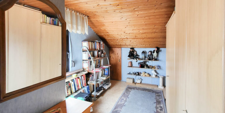 Schlafzimmer OG