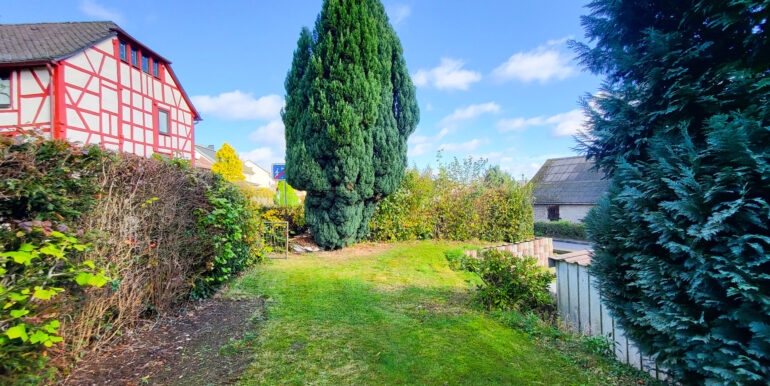 Garten vor dem Haus