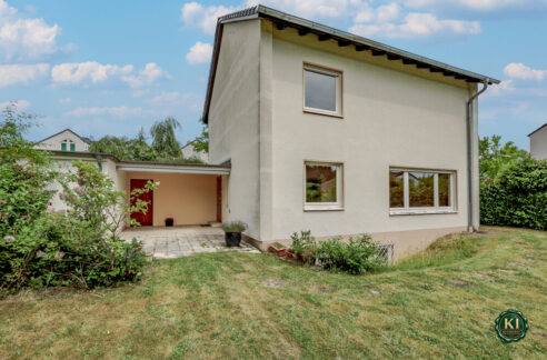 Gartenseitige Hausansicht