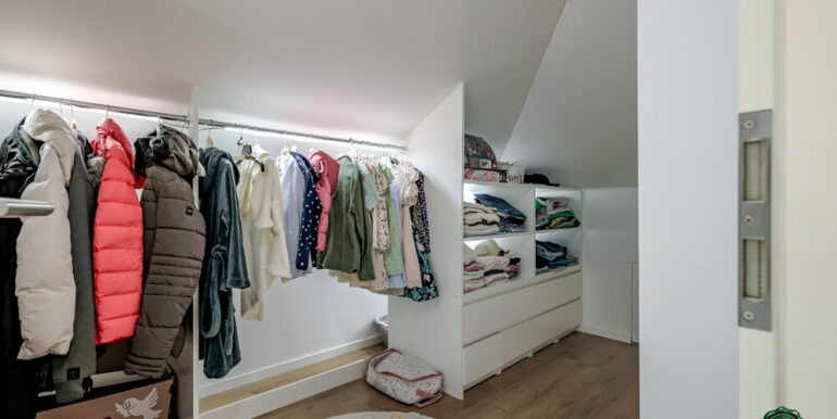 Ankleidezimmer OG