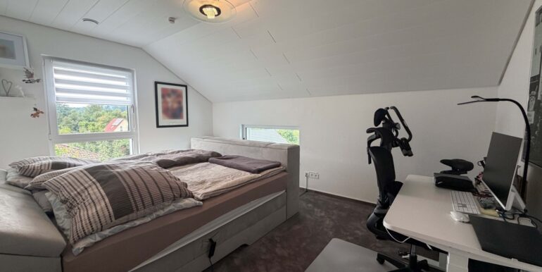 Schlafzimmer OG
