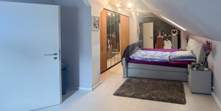 Schlafzimmer (Bestandsgebäude)