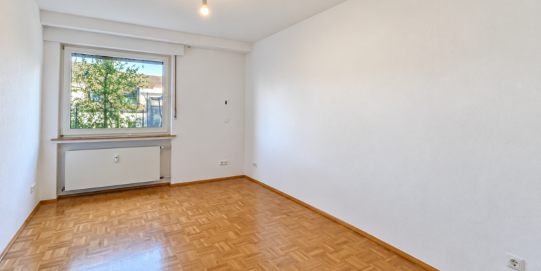 Das zweite Schlafzimmer (Foto I)