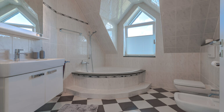 Badezimmer Obergeschoss