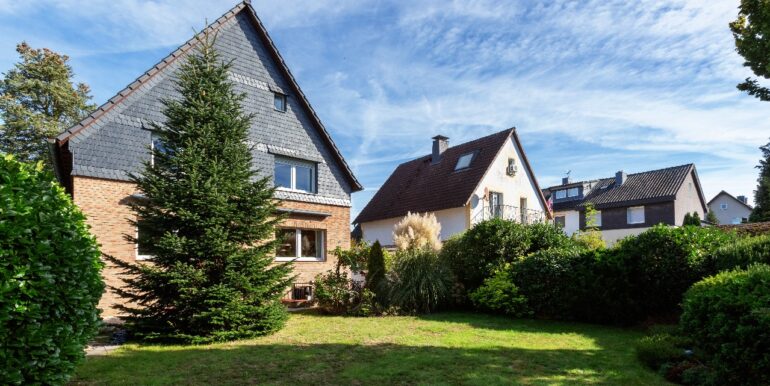 schönes Gartengrundstück