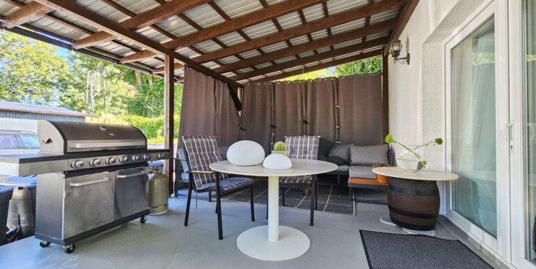 Terrasse Nebenhaus