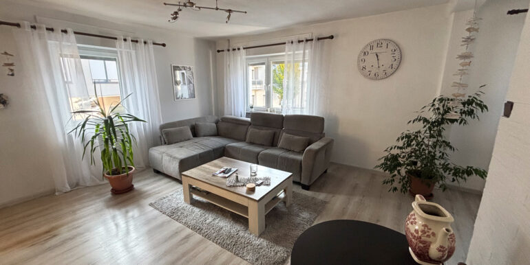 Wohnzimmer OG