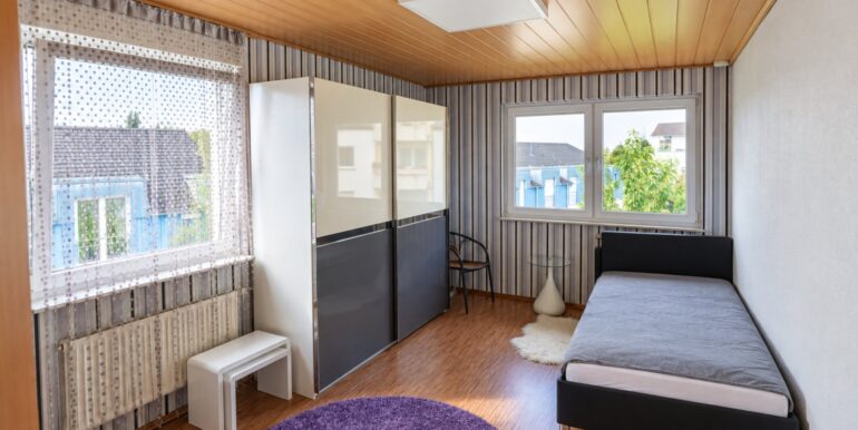 Schlafzimmer II